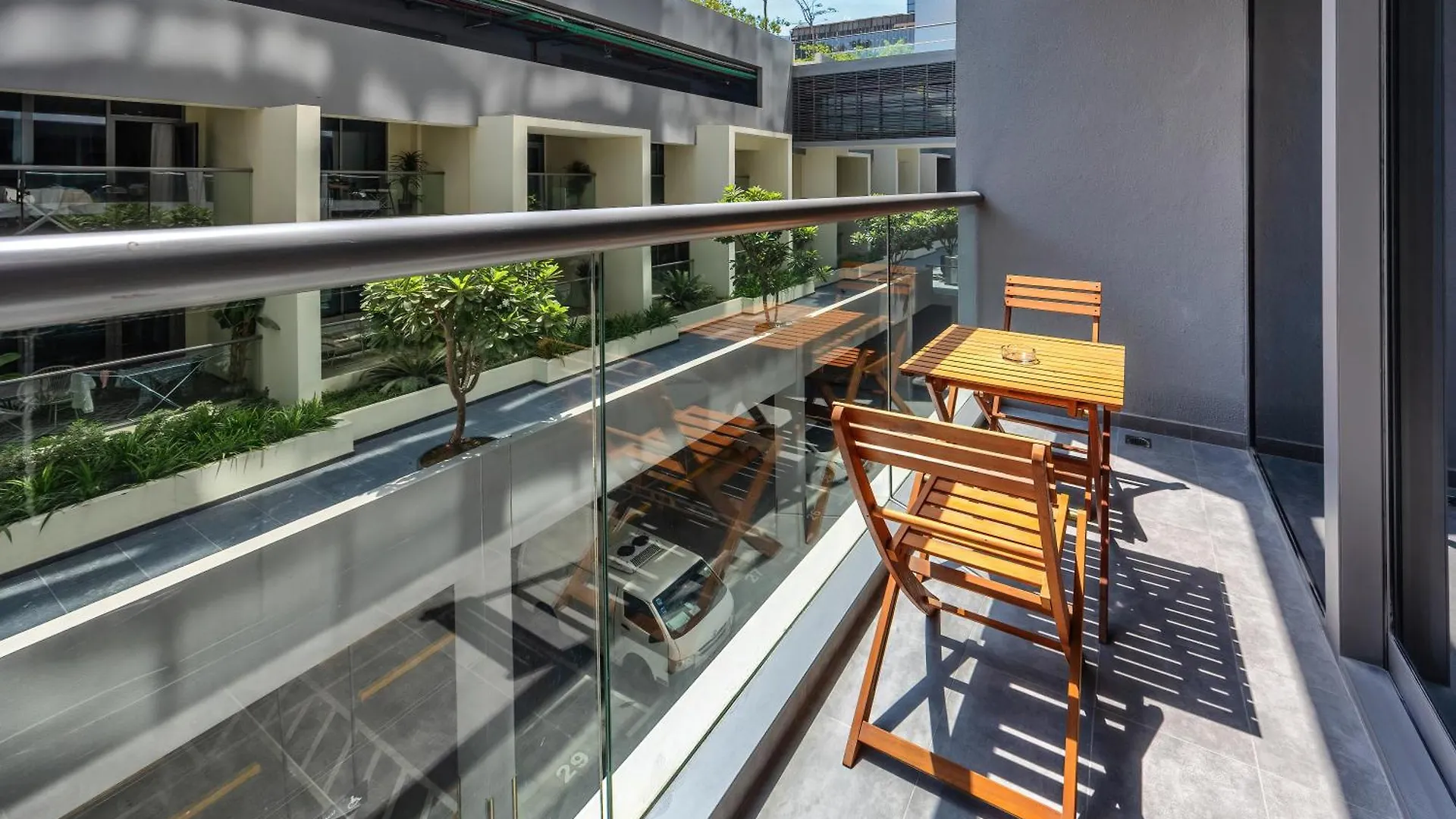 Apartment Cute Studio In The Sterling By Omniyat Dubai